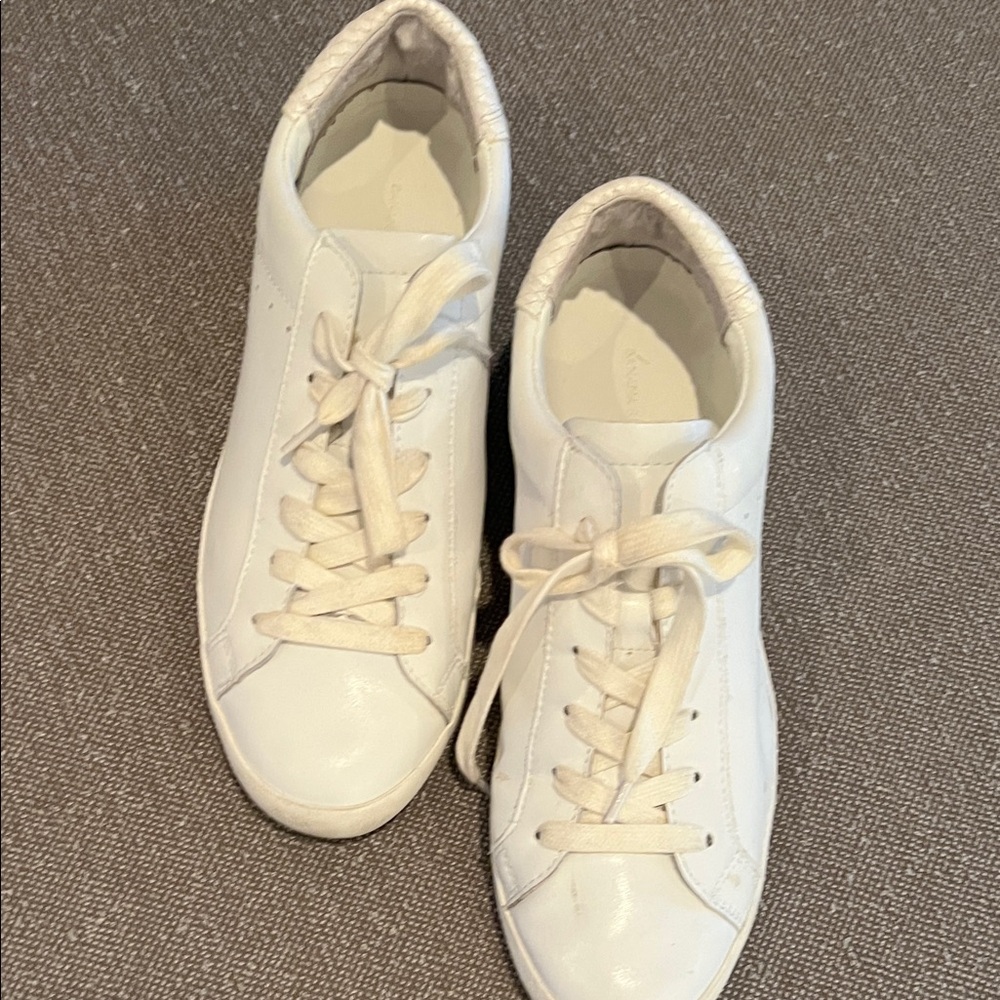 Banana Republic Classic White Sneakers